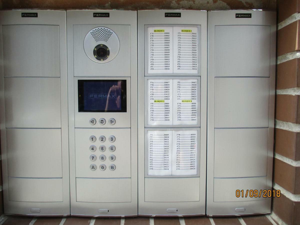 Malaga Oeste Parking-Wifi-Piscina מראה חיצוני תמונה
